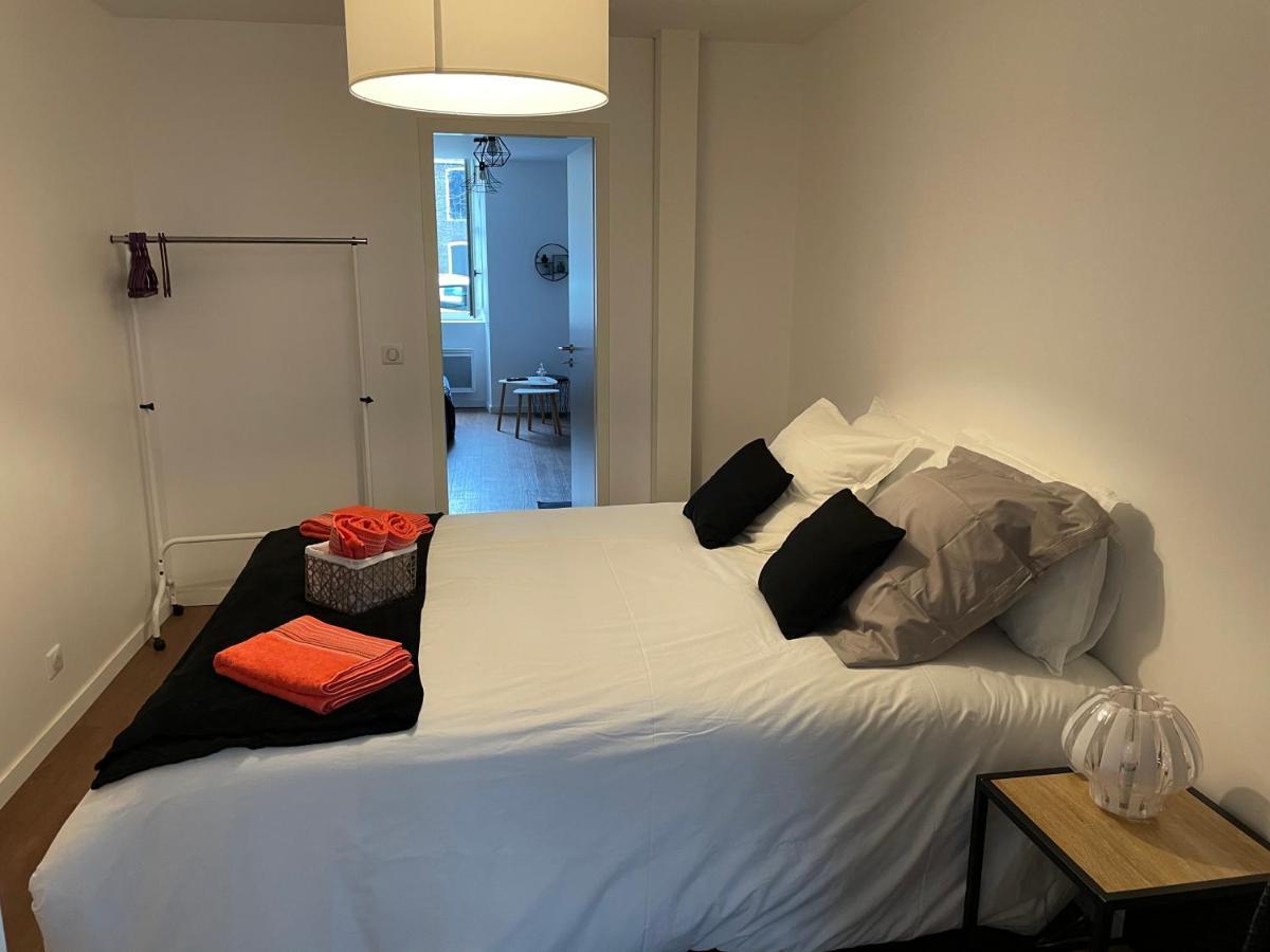 T1 Bis 35 M2 Lit Queen Size Tout Equipe Pau Bagian luar foto